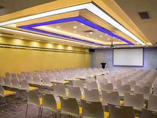 中华广场300平超甲级写字楼,会议室、路演厅、培训室出租啦