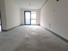 业主急卖 从未住过人的新房 97平大三房 楼层好 位置安静