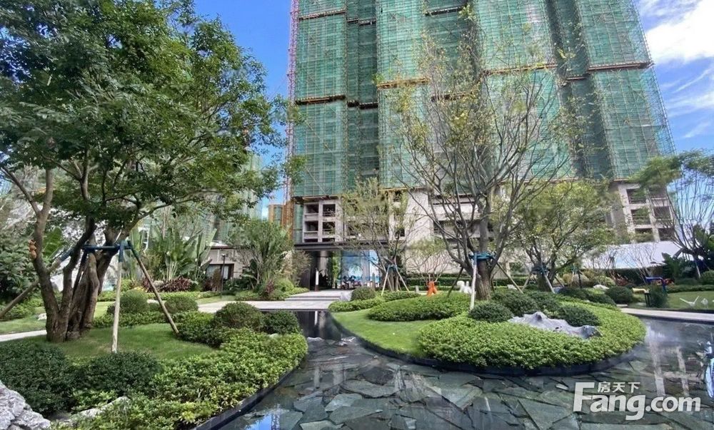 南北通透万达吾悦双商圈,北海银海区万达融创·海映兰屿二手房 两室