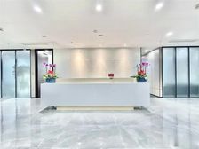 朝阳门商圈 昆泰国际中心 精装修带家具 高区正对电梯 特价租