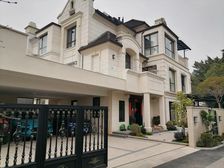 汽博中心 尊爵堡 豪装双拼别墅 花园300平 全新装修