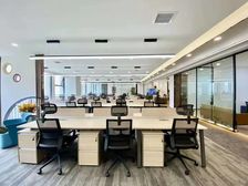 东大桥地标 复星国际中心 精装修带家具 高区正对电梯 特价租