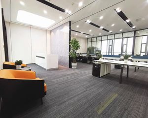 攀成钢办公室单价8000 精装现房 户型方正 可以自用投资