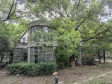 云顶别墅 528平6居 南向毛坯 安静不临街