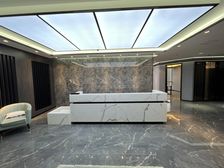 国企大楼 高品质物业 红谷滩写字楼天花板 租金含税 拎包入住