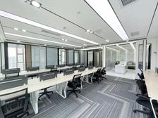 保利克洛维广场丨免中介费丨多套可选丨方正实用采光好 带家私