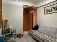 育英胜利大街 两室一厅 南北通透 楼层好 满五年