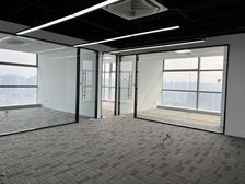 地铁口上盖凤凰文化广场河西金鹰世界多套小户型带家具出租随时看