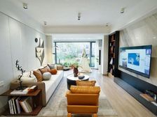 万科开发商,准现房,小区物业好,精装通透户型