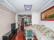 精装,小区中心位,安静,前后无遮挡,(园西,川中南)两大