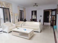 保利高尔夫郡 116平3居 南北向简装修 着急出售