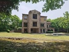 佘山高尔夫别墅 托斯卡纳风情 配套高尔夫球场 诚意出售