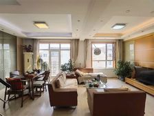 194万急售价可谈三室5跃6楼欧洲小镇,买房不收取服费