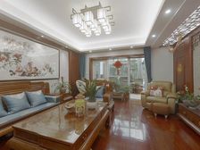 涉外小区 锦丽苑 一二楼叠加别墅 带朝南大花园 房东急售