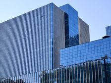 太阳宫地铁站冠城大厦2000平米整层面积超低价出租随时看房