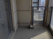 一梯一户,三开间朝南,客厅南北通透,送10平,位置楼层好!!