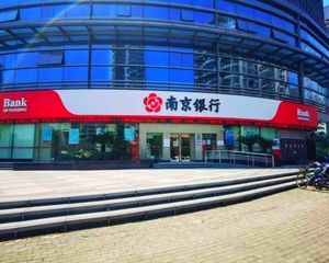 二环地铁口 银行承租 十字路口大展示面 带车位大产权 全业态