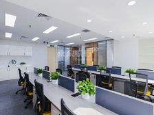 杨庄八角地铁西北角国企楼 4个房间20人工区 全套家具 特价