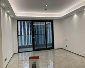 月湖花园旁 月湖天第 次新小区 大阳台