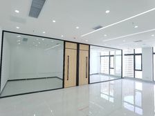 高品质装修!3加1格局!经十路凤凰中心精装好房推荐!