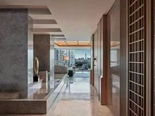 缦合北京新品!安缦原木隐奢风,森林中的家