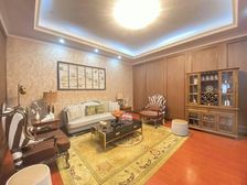 会所接待加办公 智慧广场 可做饭 带餐桌 淋浴间 老板床