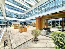 四街互联网企业丨整层带超大花园丨400个工位丨腾讯大厦含税租