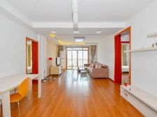 华盛大公馆 人民广场全南全明 带产权车位 曹光彪格致學