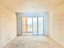 御城花园158平 毛坯4+12 朝南湖景房 景观好只卖4