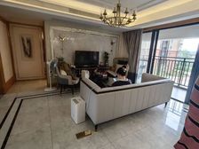 御城花园 ,业主保养很好,湖景房 前后遮挡