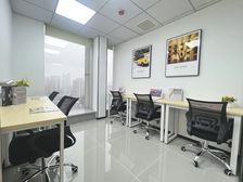 珠江新城带家具精装办公 无需杂费 拎包办公 可注册