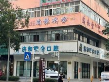 罗湖街铺652平方,转角双门面,急售3100万