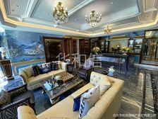 足不出户在自家室内便可以游泳健身观影 走出室外享受国际化配套