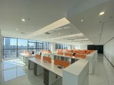 汉峪金谷整层2000平豪华装修高层绝好视野带家具历下奥体中心