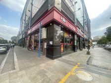 龙江!转角位双门面餐饮临街商铺带租约出售!租约稳定