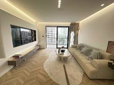 适合居住丨满五 丨南北通透丨采光好丨周围商圈成熟丨拎包入住