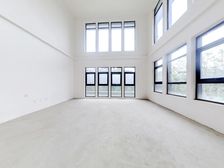 华侨城天屿 临河别墅 600多平米大花园 地下室全明采光朝南