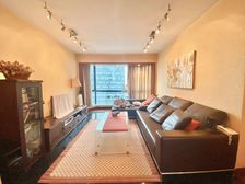 东方巴黎高区东边套全明 景观视野佳 税费各付 看房方便