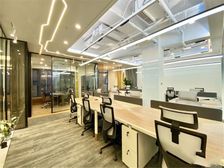 九龙山商圈 外企大厦 精装修带家具 户型方正 使用率高 特价