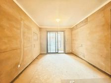 急售!地铁口 次新小区 小三房 中楼层 契税满二 价可谈