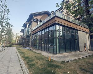 天府新区怡心湖板块 中海水街独栋出售 无中介费 可办公可经营