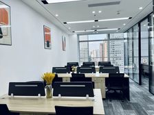 林和西东站 东向3+1格局 员工区18人 可拎包进驻 高楼层