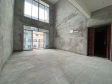 轻轨站旁,缙云山下,享天然湖泊,品质洋房跃层,你值得拥有。