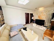 2011年次新小区,已买急售,621号地铁,交通便利,高区