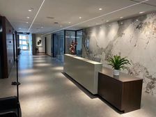 浦发大厦 整层出租 带家具拎包入驻 可分半层租 地铁就在楼下