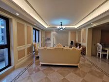 急,优荐臻房(绿城上海御园),保养的很好,业主诚意度高!