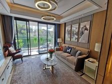 双地铁现房 工抵特惠 128四房200万 低市场50万 急卖