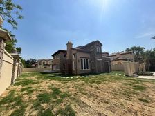 御汤山熙园K户型 临湖位置温泉入户 5间卧室 8米挑空客厅