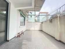 桂平小区 超大花园 看房随时 房东花了几十万装修 还未住过