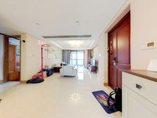 中央景城-经典大4居-格局无浪费-學.区.可.用.有固定车位